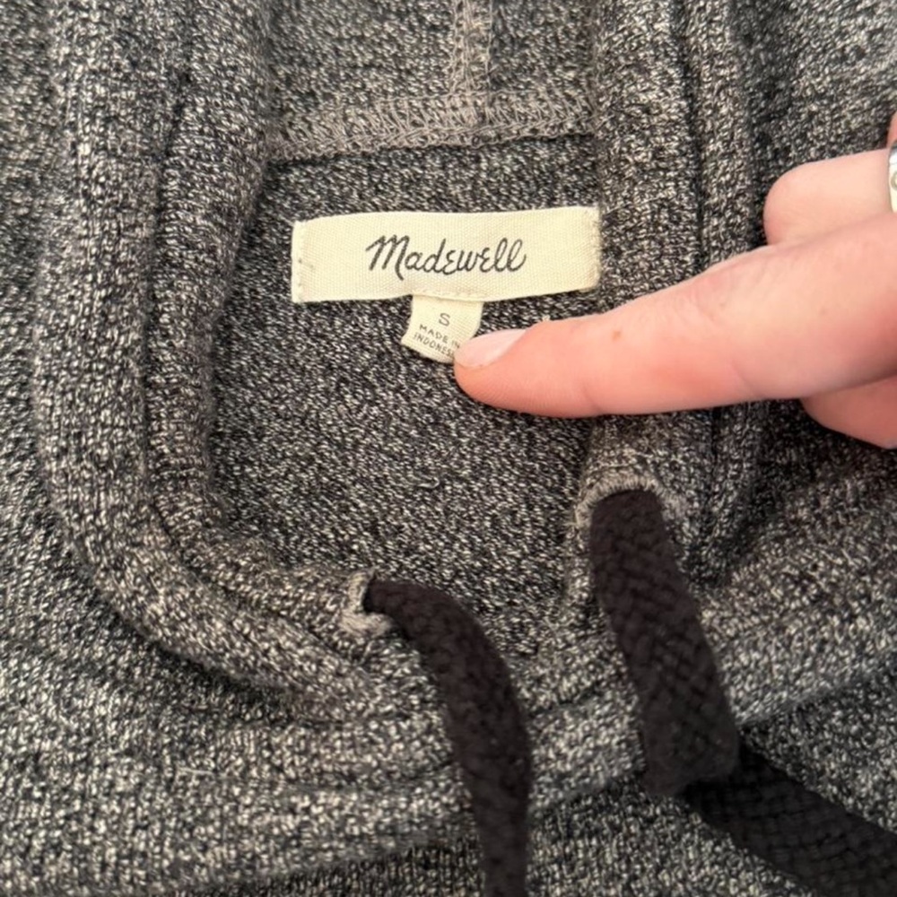 NWOT Madewell Charcoal Cropped Hoodie - Picture 3 of 5